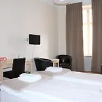 Unique Hotel