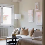 One Room Apartment At Sodermalm