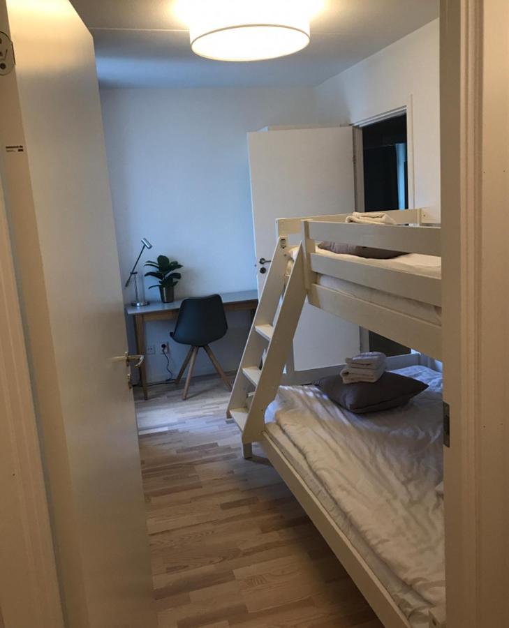 Fresh New In City Apartment *