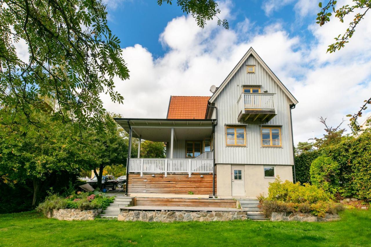 Family 4-bedroom With Fireplace And Sauna Villa *