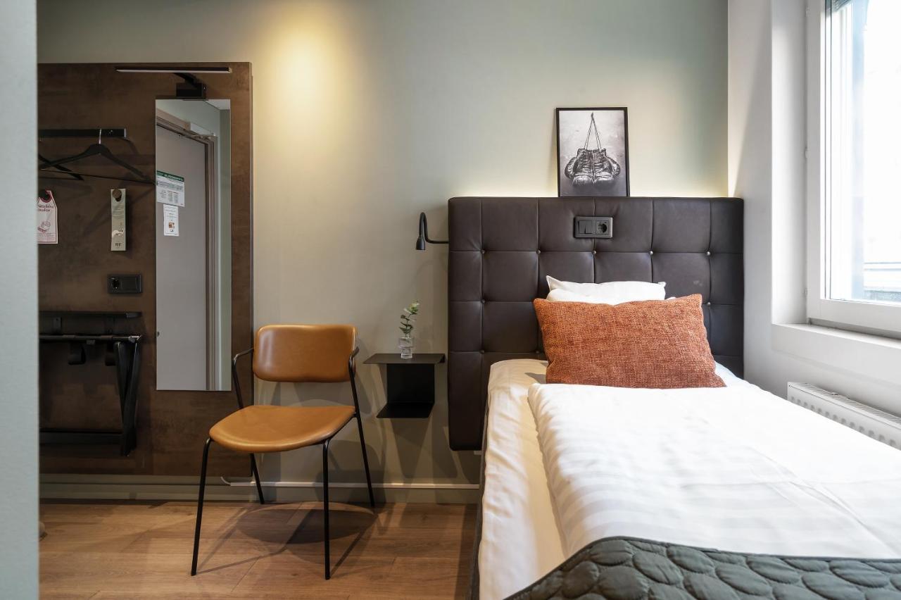 Point Hotel