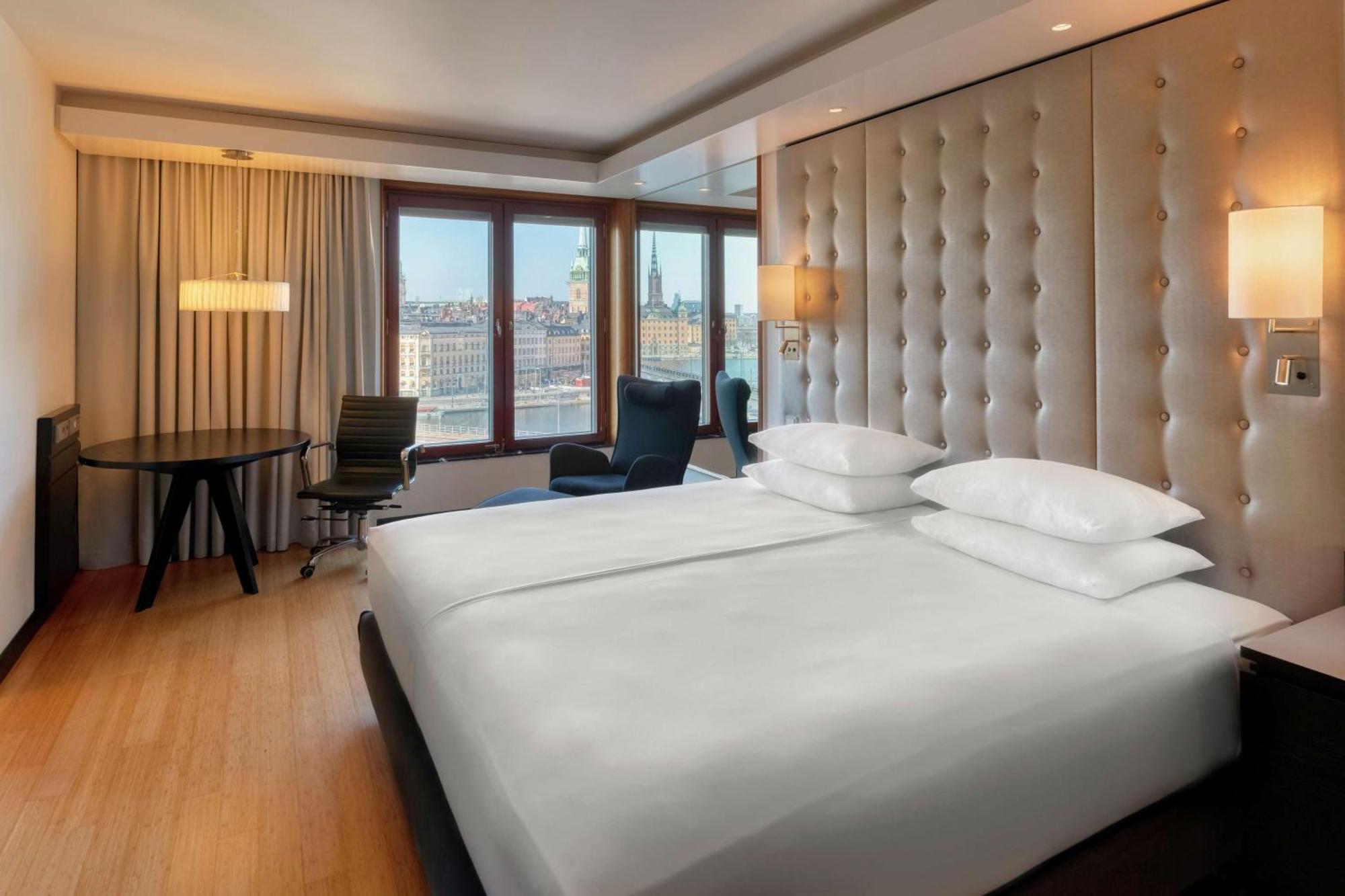 Hotel Hilton Slussen 4*