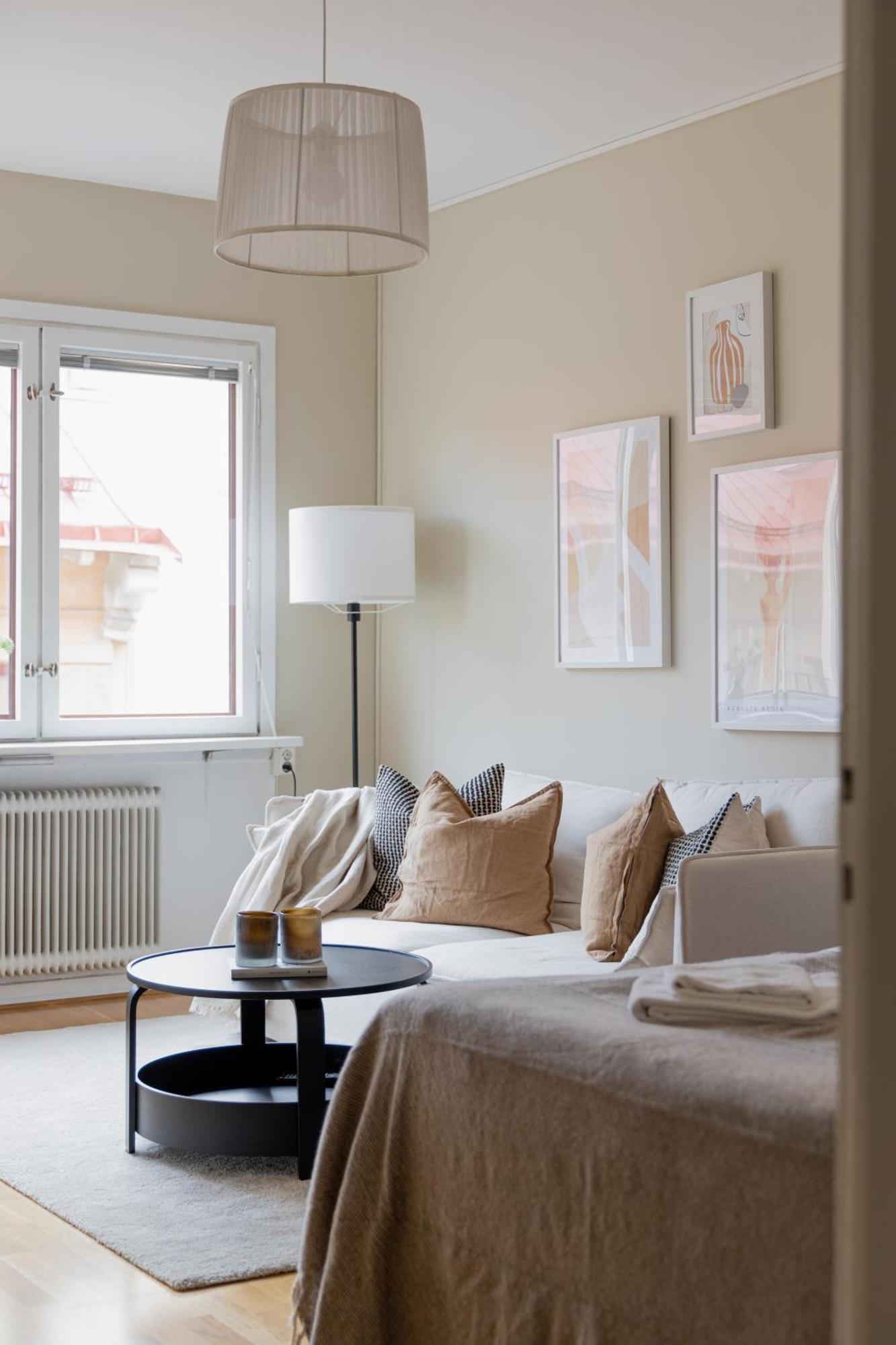One At Sodermalm Apartment