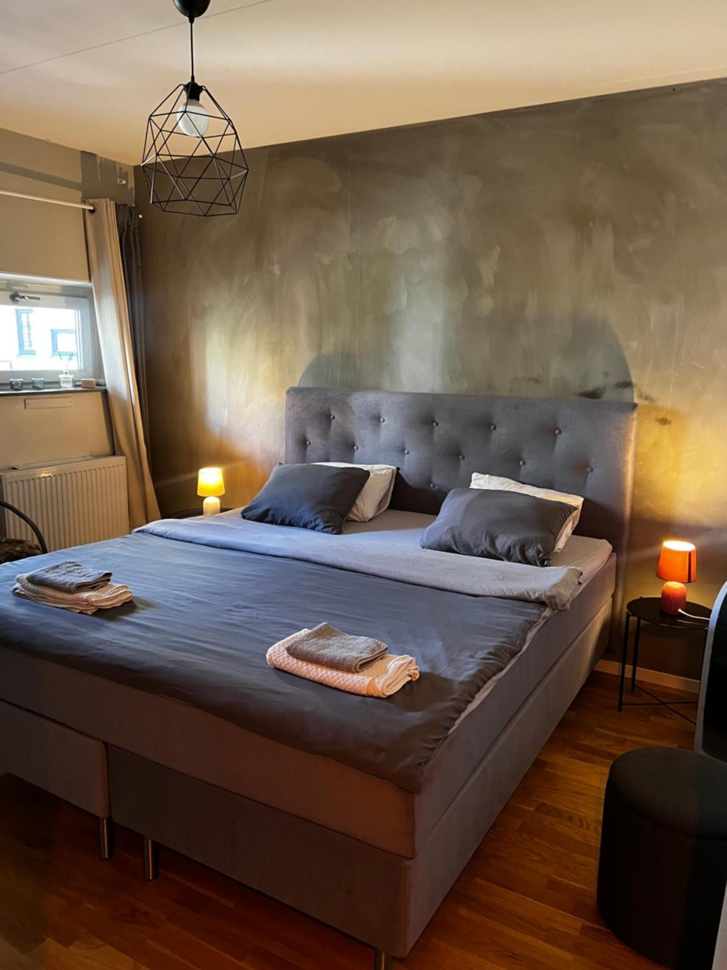 Comfortable In - Close To Homestay Stockholm