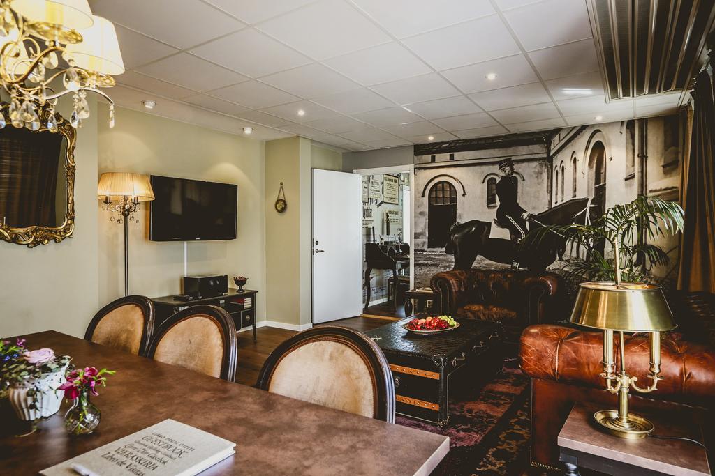 Freys Hotel 4*