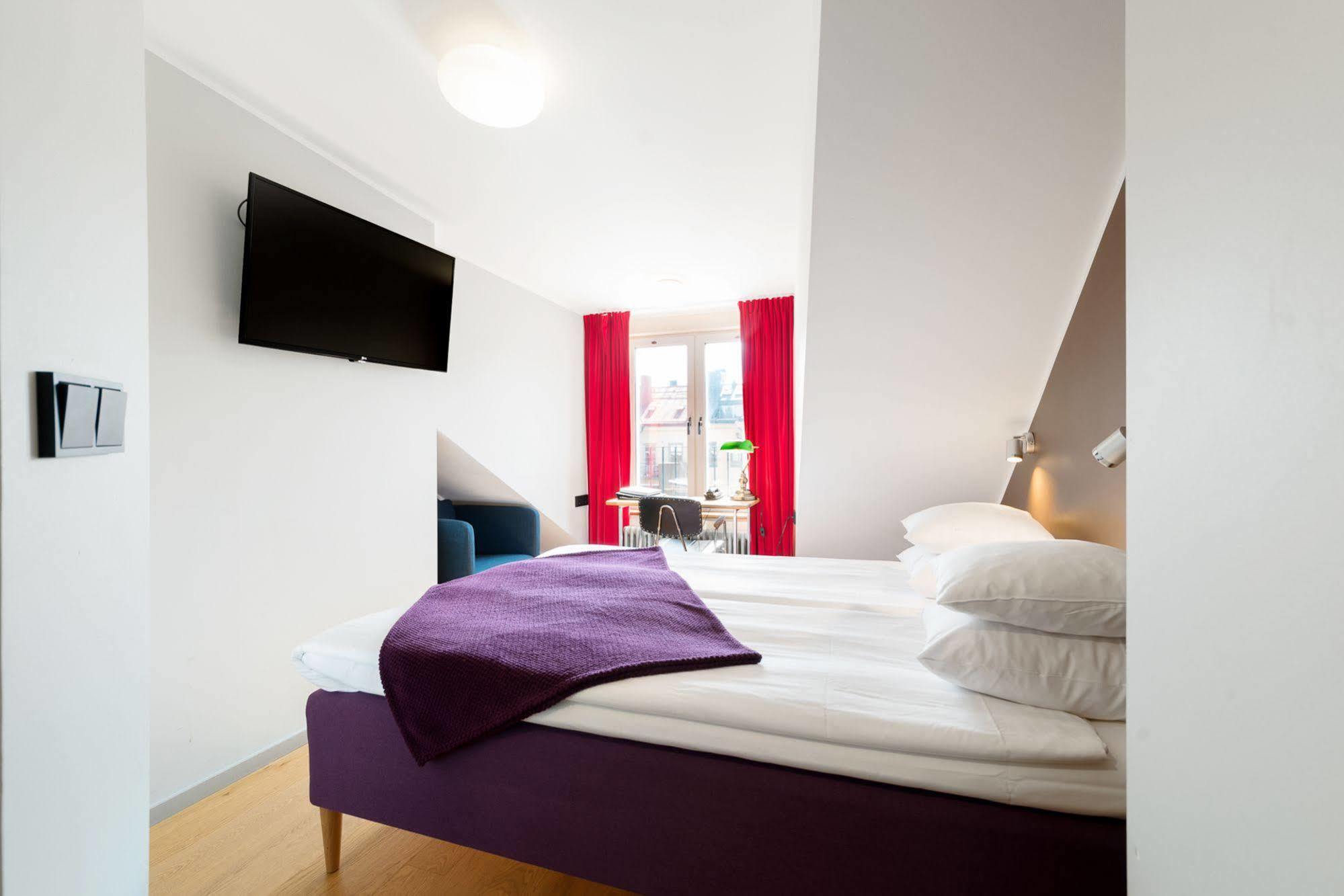 Hellstens Glashus Hotel 3*