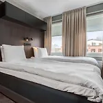 Sure Hotel Studio By Best Western Bromma