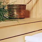Home Hotel Wellington