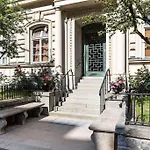 Elegant Oestermalm Loft