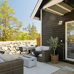 Stockholm Archipelago Golf Villa