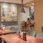 Home Hotel Wellington