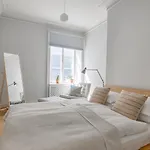 Stylish And Central Stockholm Oestermalm Apartment