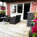 Entire Modern Home In Stockholm Kista - Suitable For Four Persons