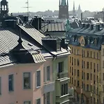 Colonial Hostel