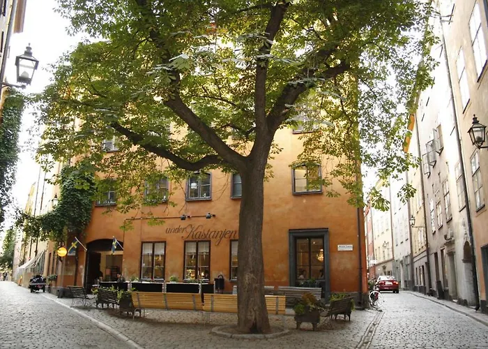 Castanea Old Town Hostel
