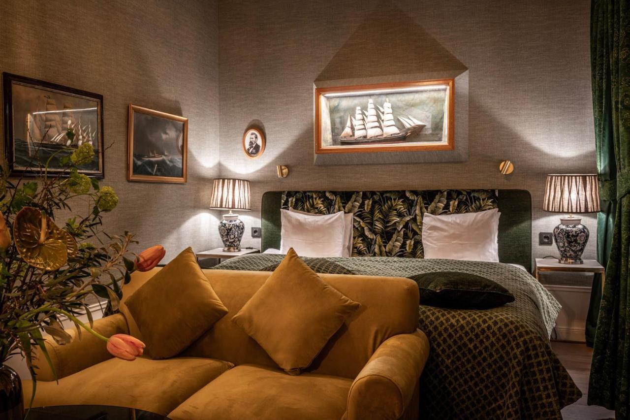 Victory Hotel 4*