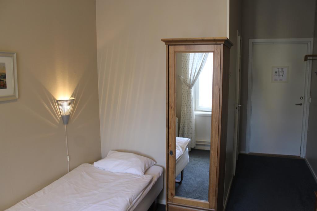 Hostel Colonial *