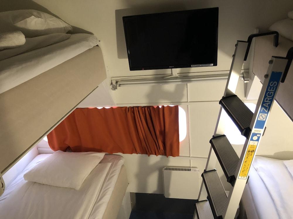 Stf Jumbo Hostel Arlanda