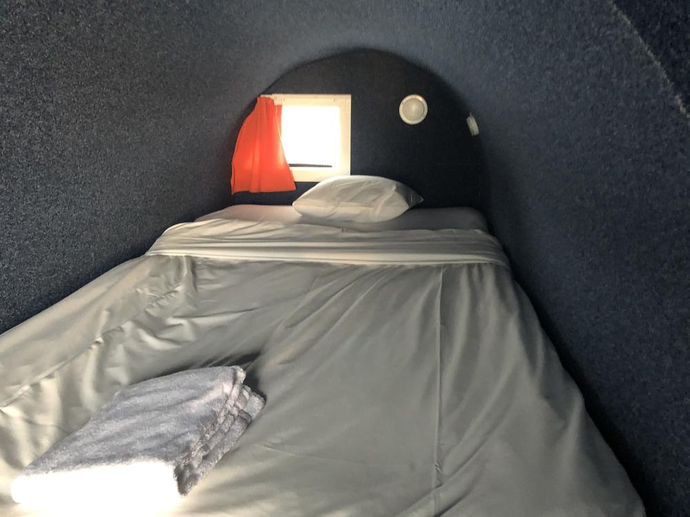 Stf Jumbo Hostel *