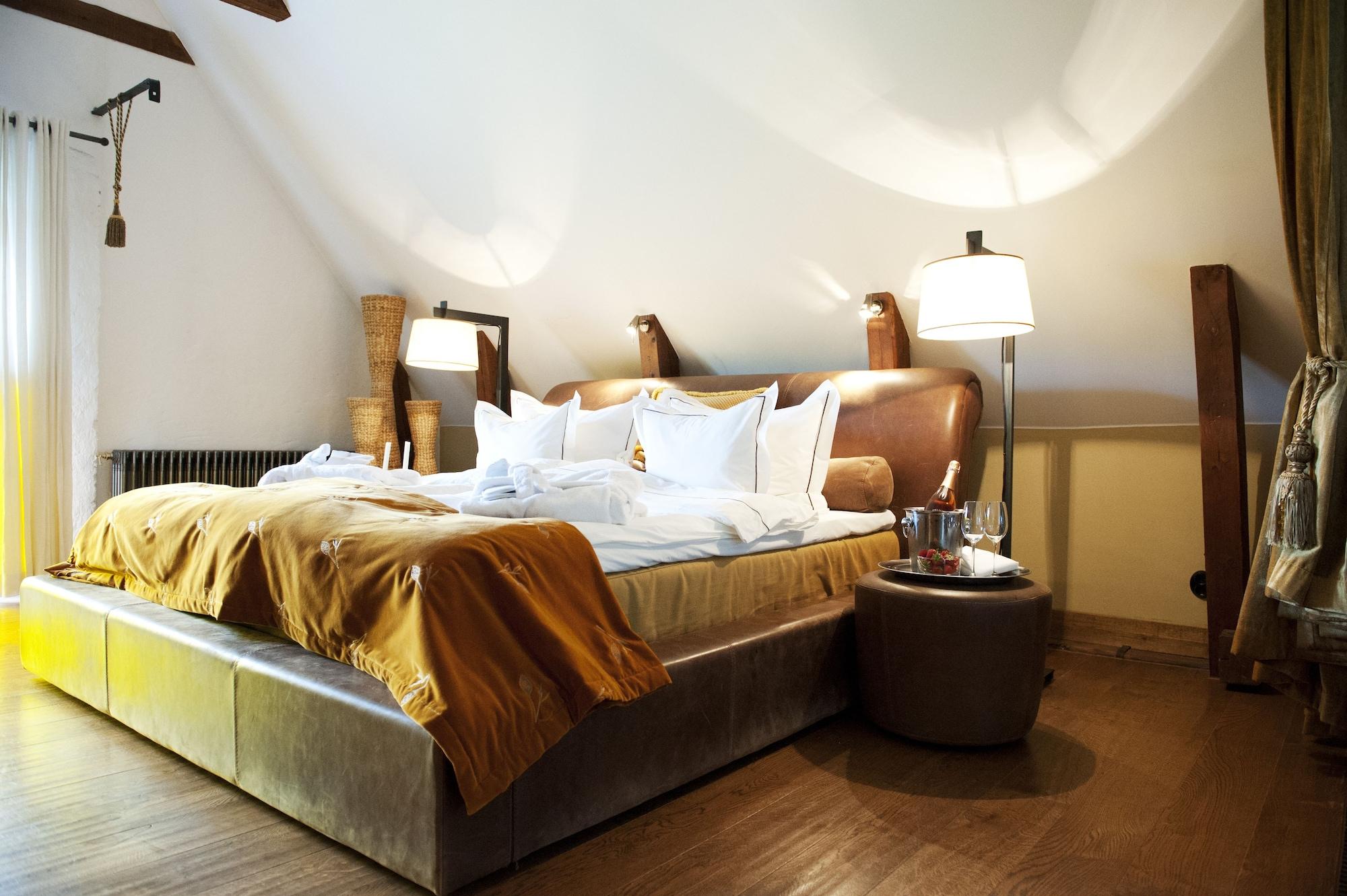 Ulfsunda Slott 4*