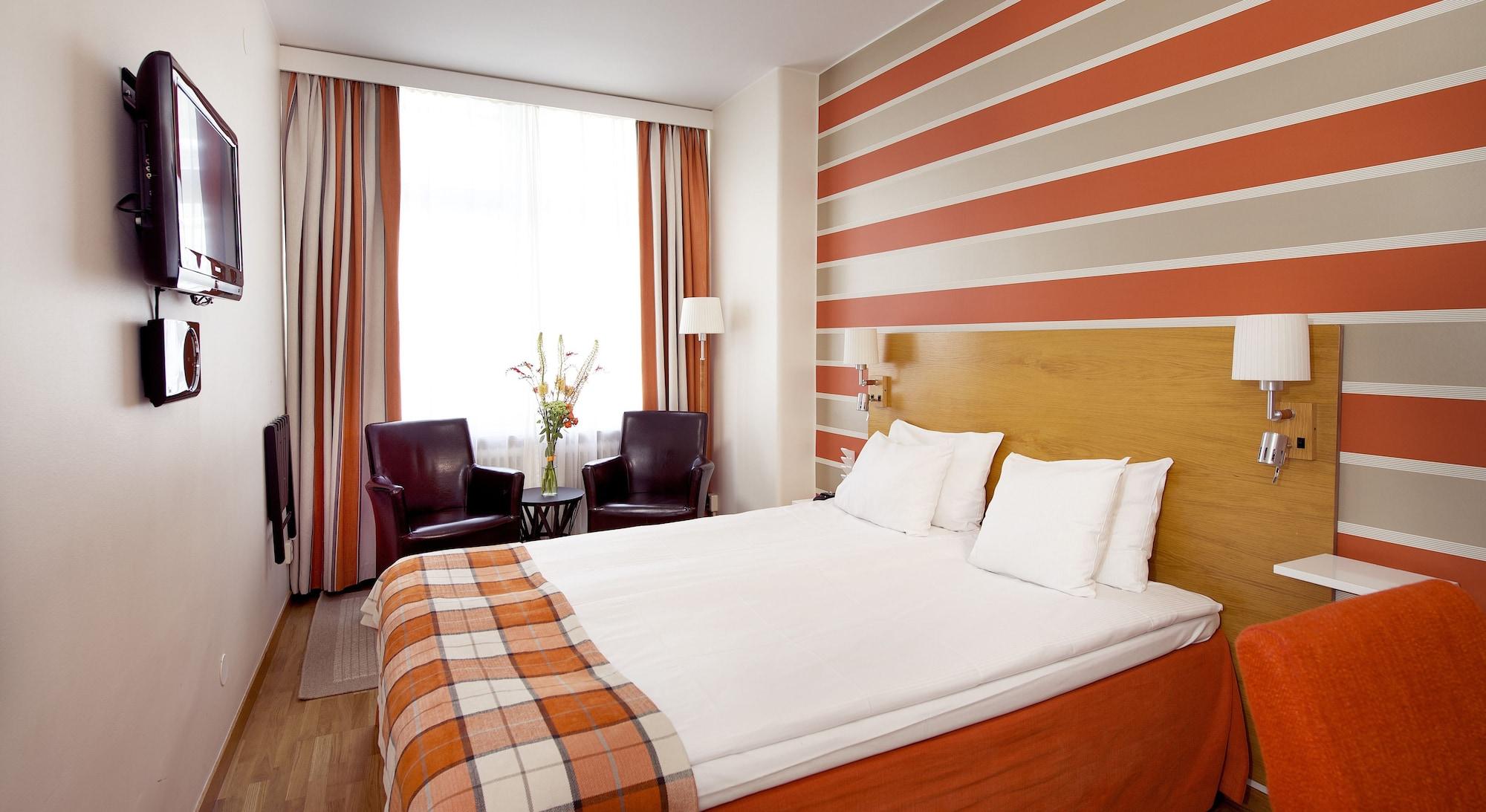 Wellington Hotel 4*
