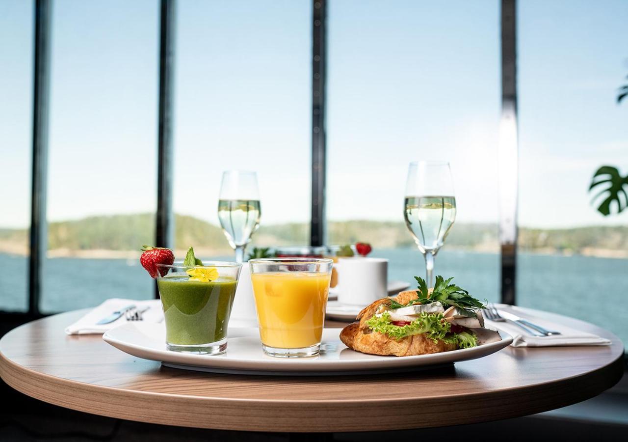Viking Line Ferry Gabriella - 2-night Cruise Stockholm-helsinki-stockholm *