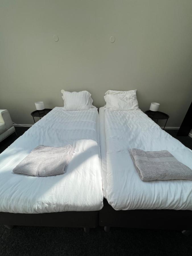 Grad And Hostel
