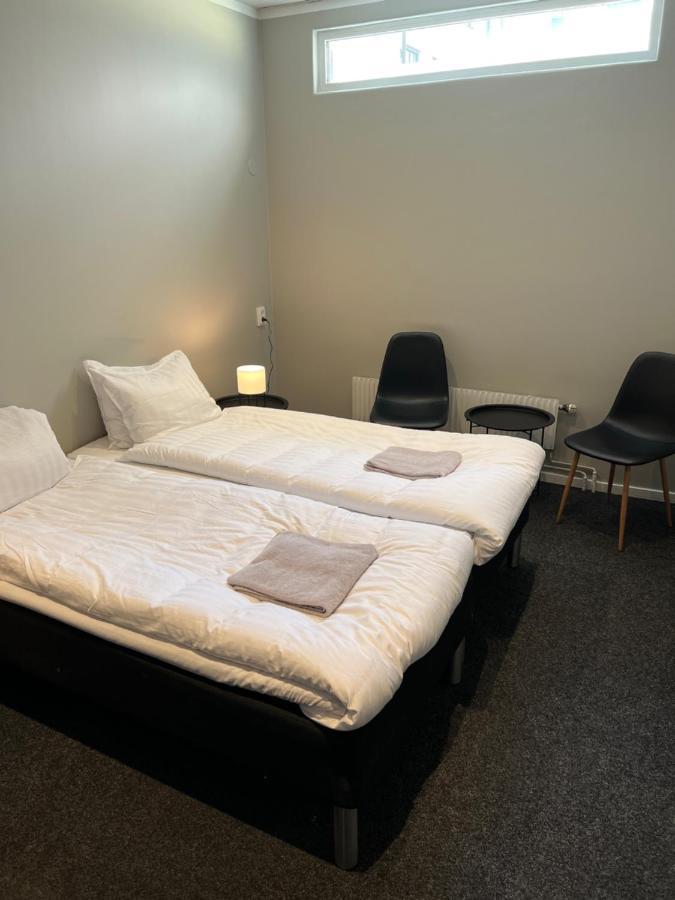Grad And Hostel