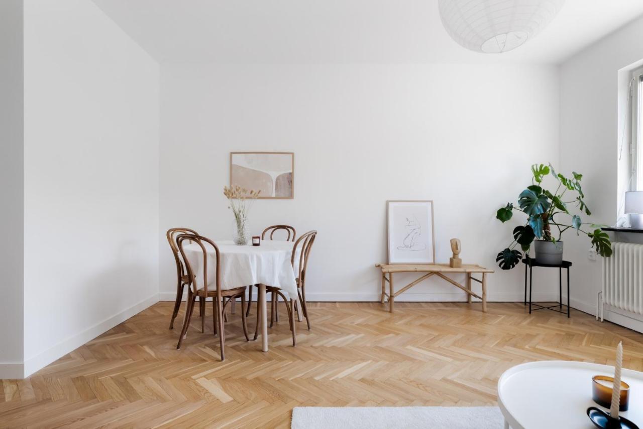 Fin Lagenhet 400m Fran Alvik Tunnelbanan Apartment
