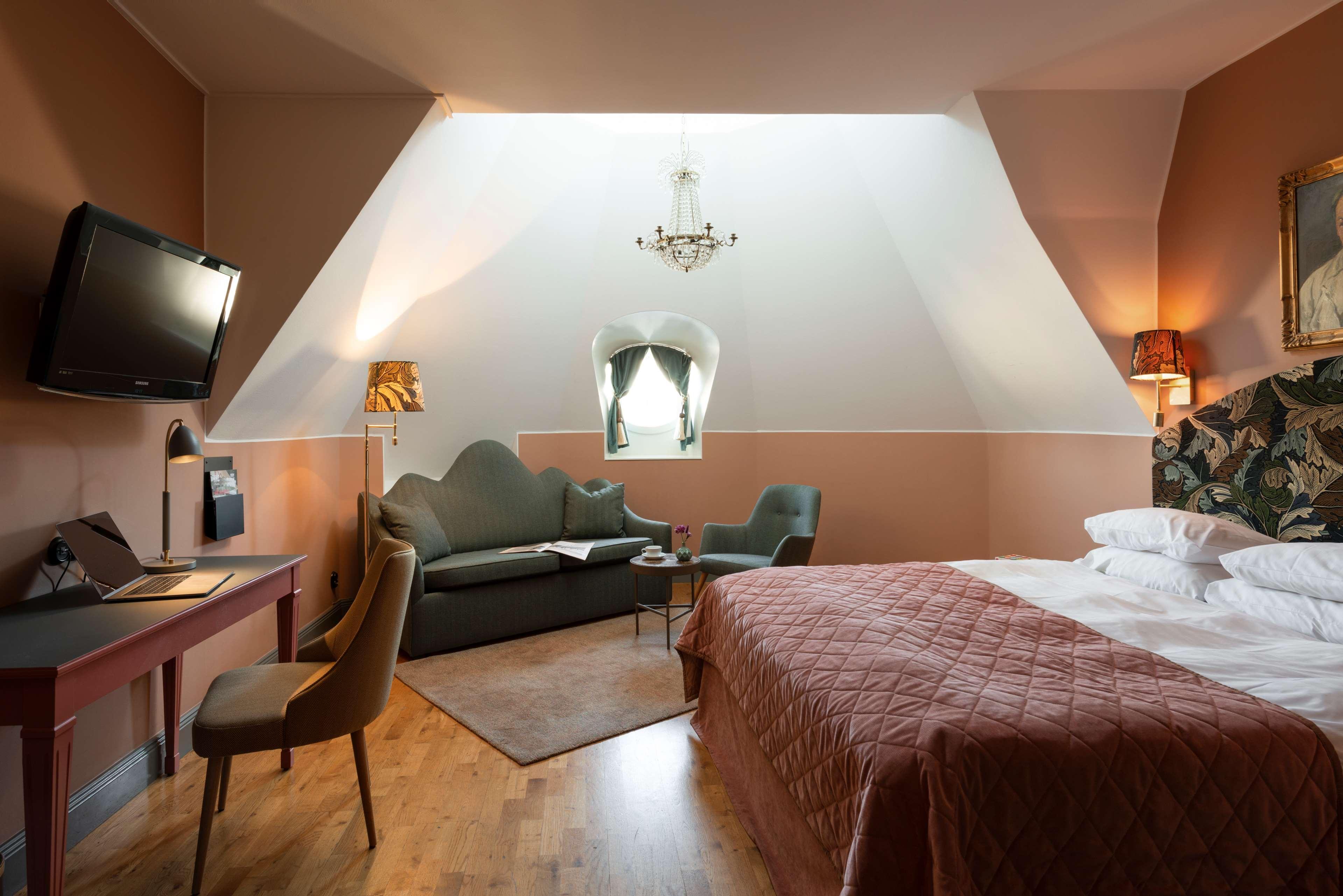 Kung Carl, Worldhotels Crafted Hotel 4*