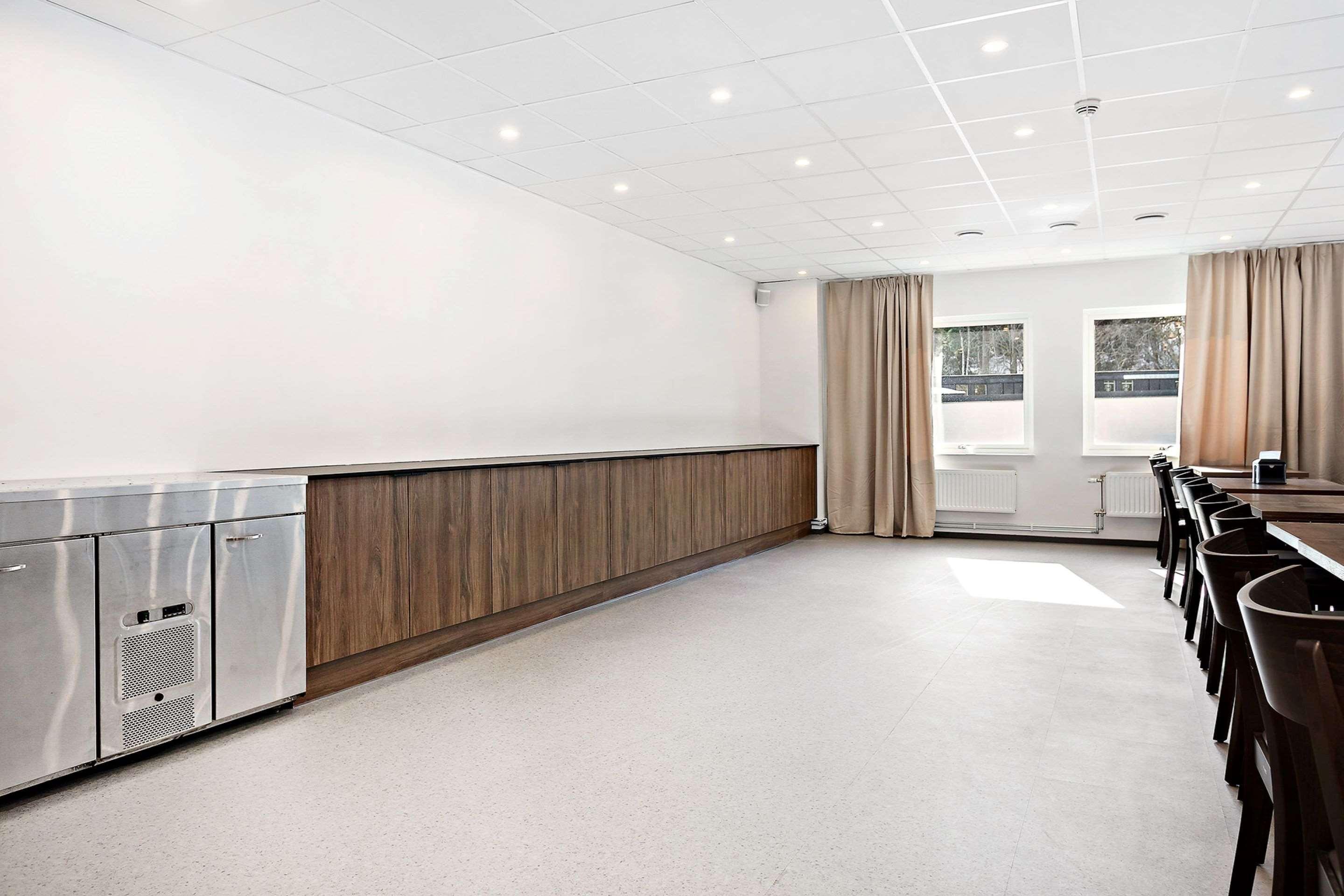 Hotel Sure By Western Bromma 3*