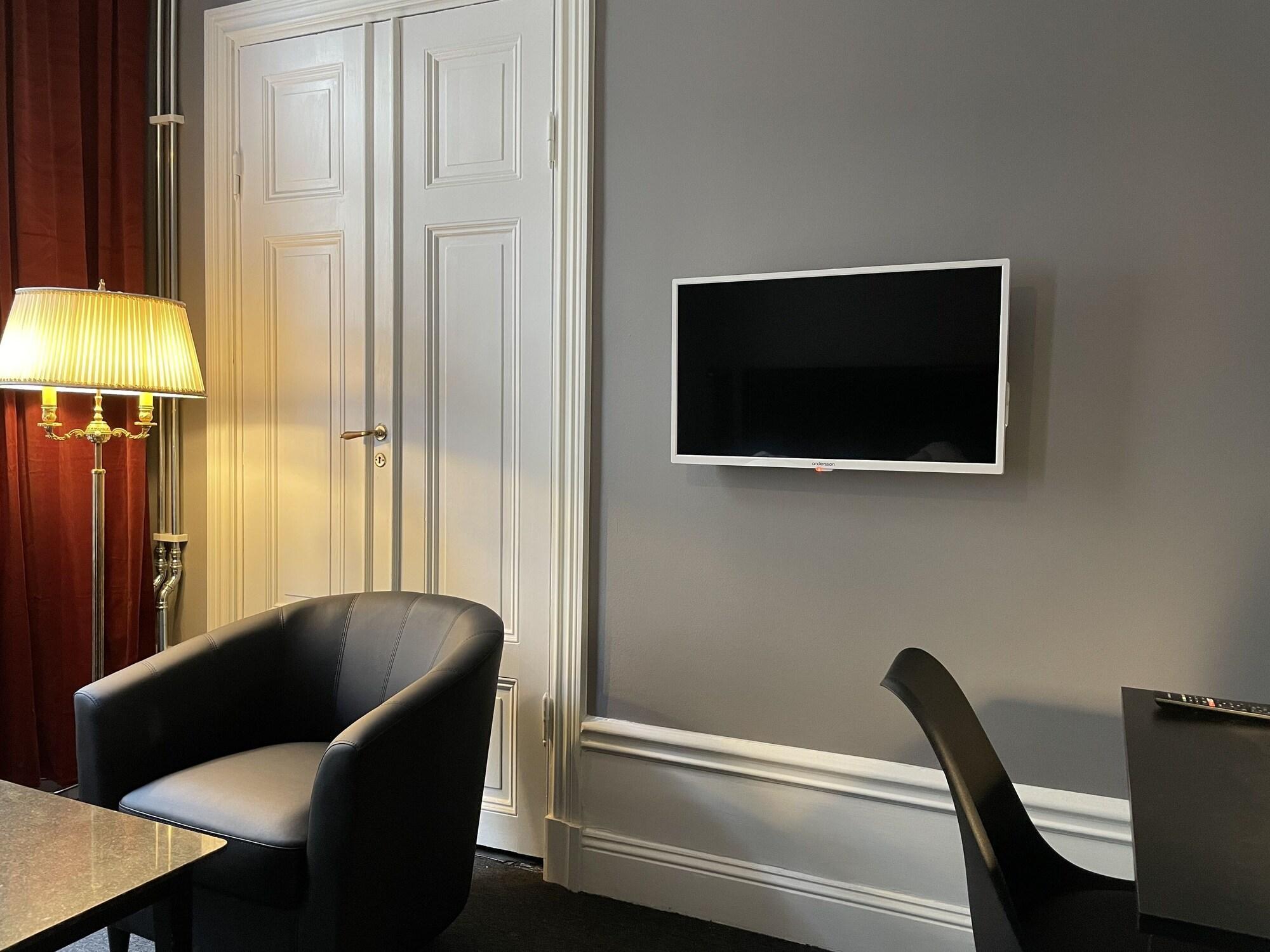 Unique Jungfrugatan 4*