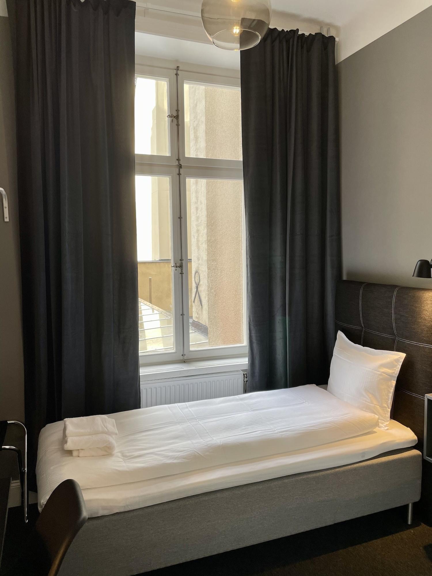 Unique Jungfrugatan Hotel