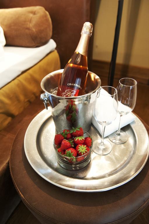 Hotel Ulfsunda Slott Stockholm