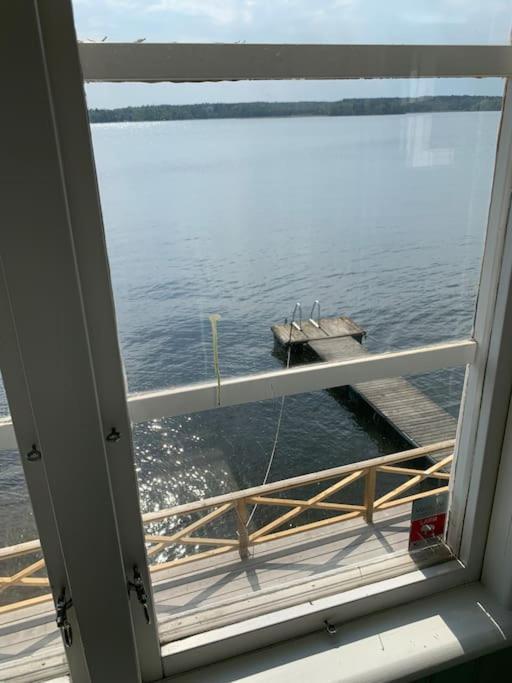 Holiday home Waterfront House With Jacuzzi & Jetty In *