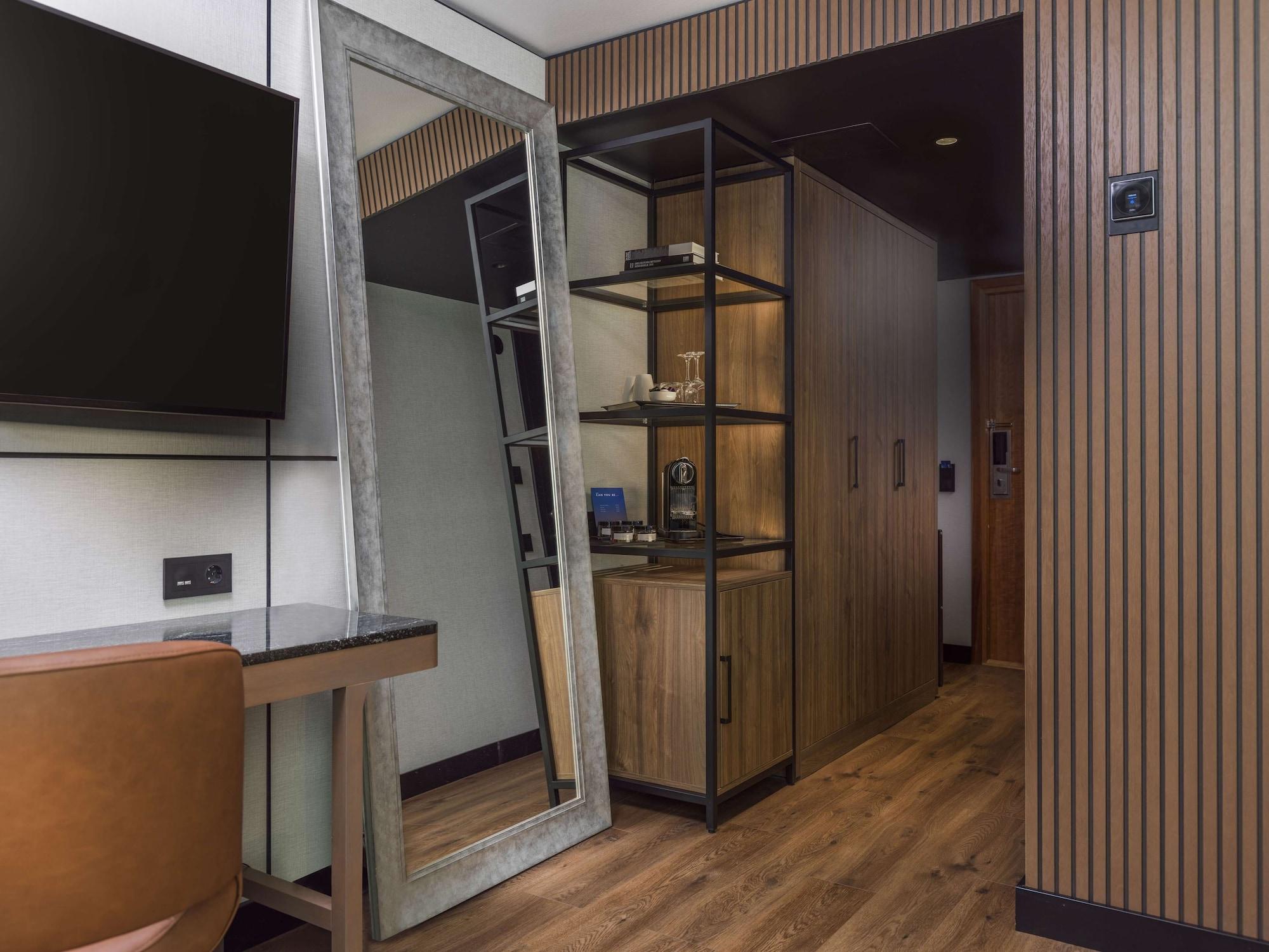 Radisson Blu Royal Viking Hotel, 4*
