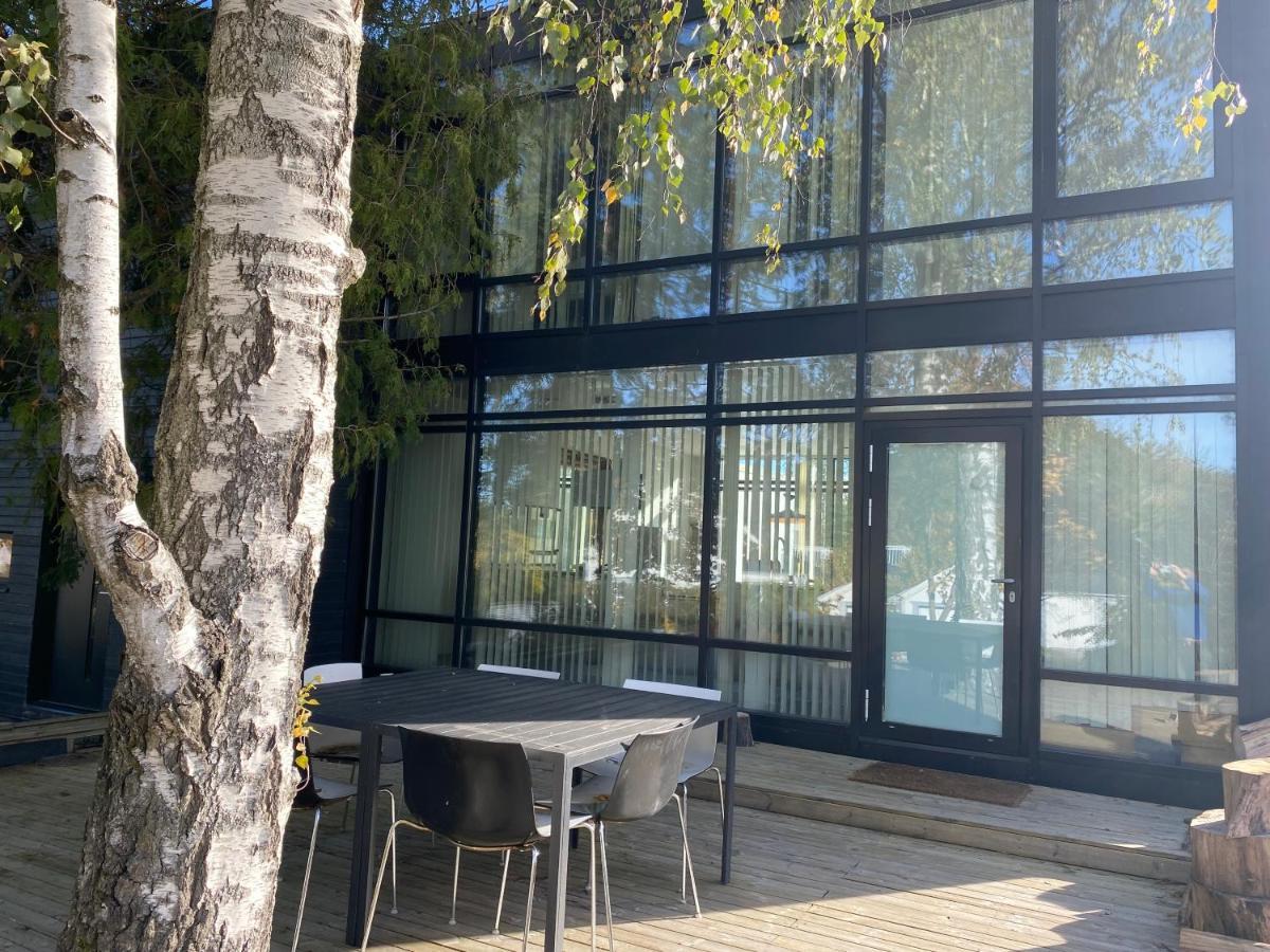 Apartment Exclusive 2 Level Etage Next To Arlanda-city Metro Stockholm