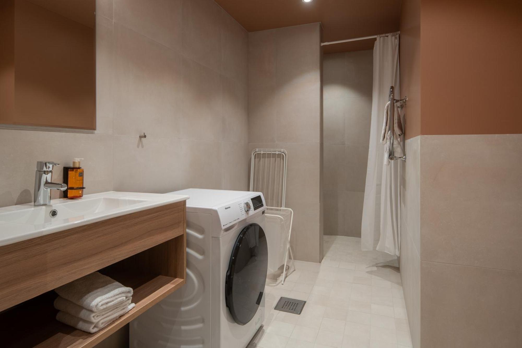 Hotel Sky Apartments,