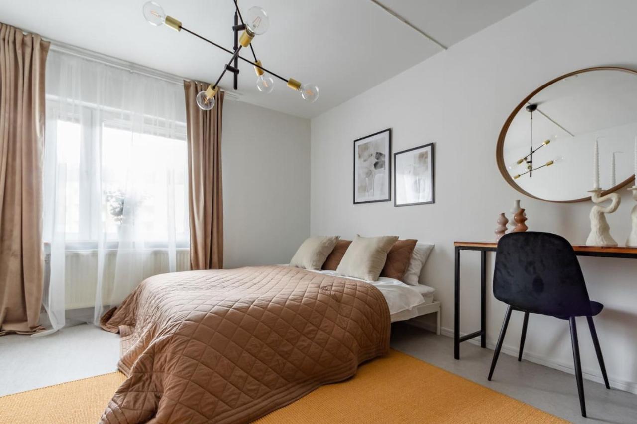 Modern Charm Stylish In Sodermalm Apartamento *