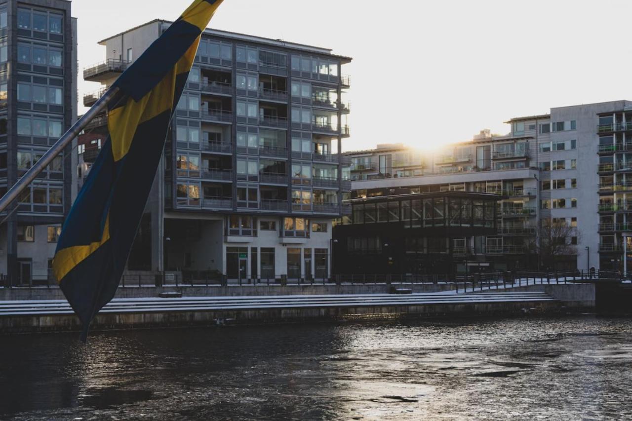 Modern Charm Stylish In Sodermalm Apartamento Estocolmo