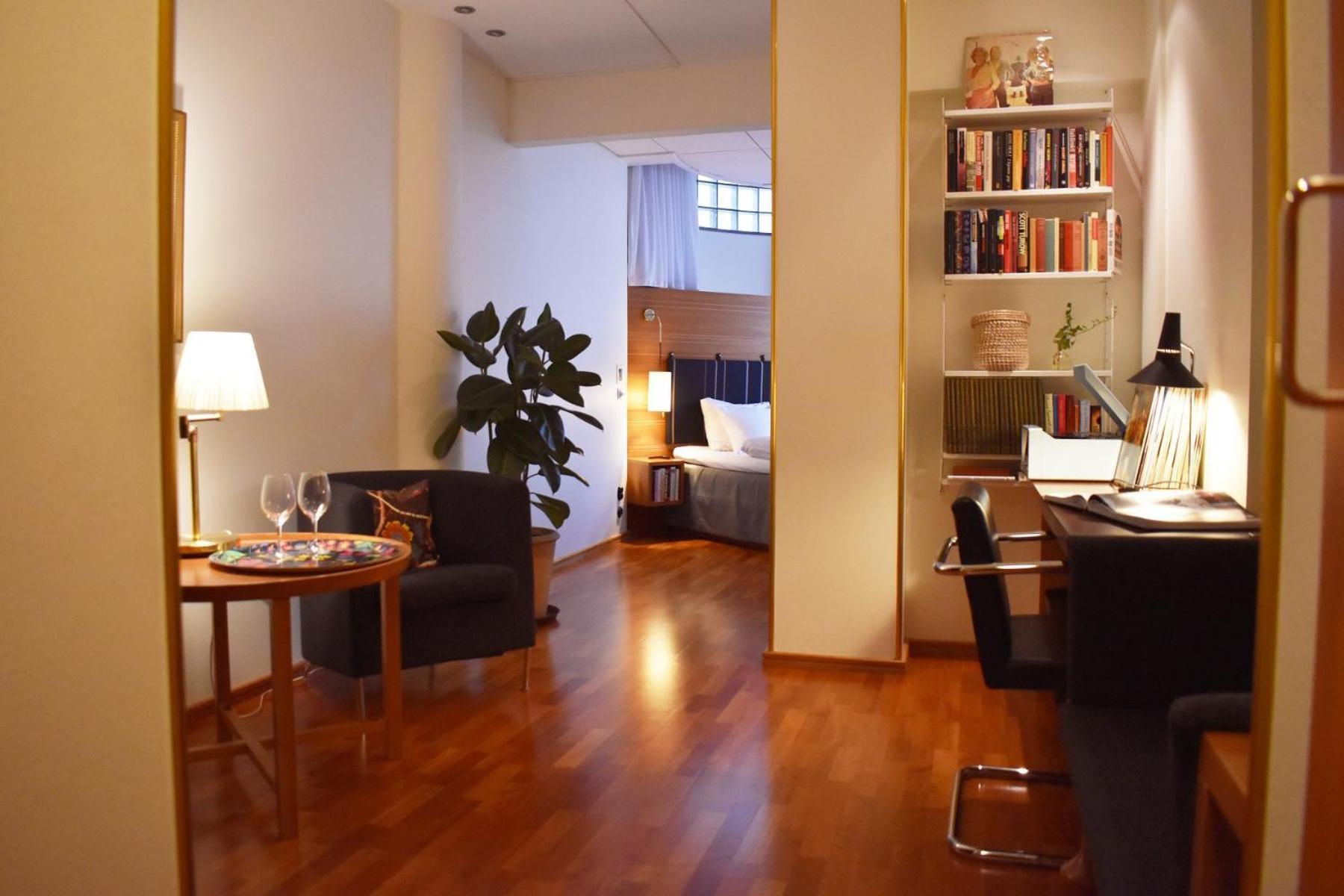 Hotel Mornington 4*