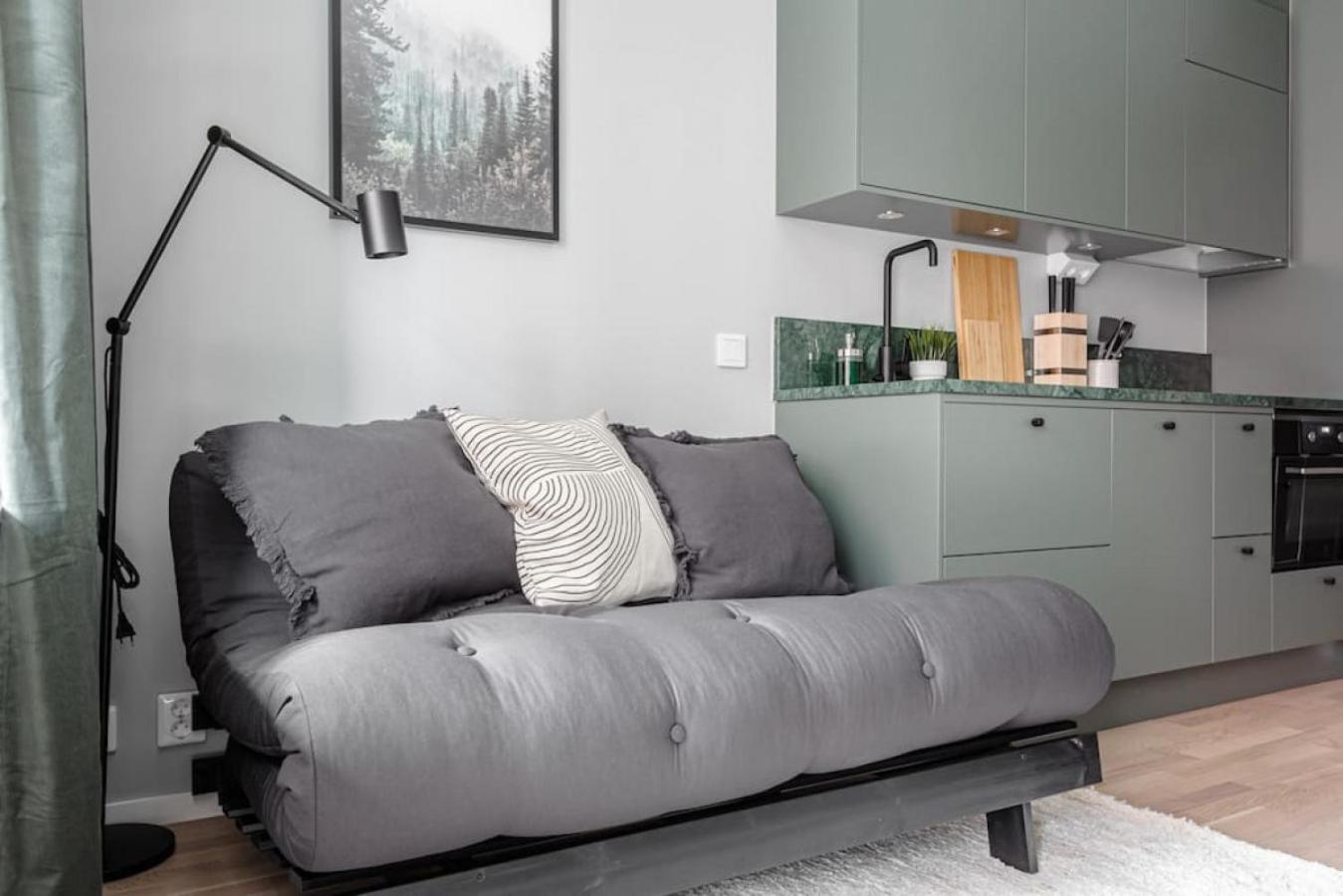 Beautiful And Cozy In A New Building Apartment *