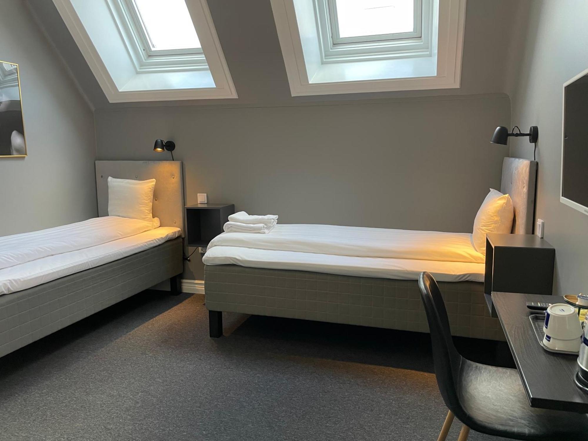 Unique Jungfrugatan Hotel 4*