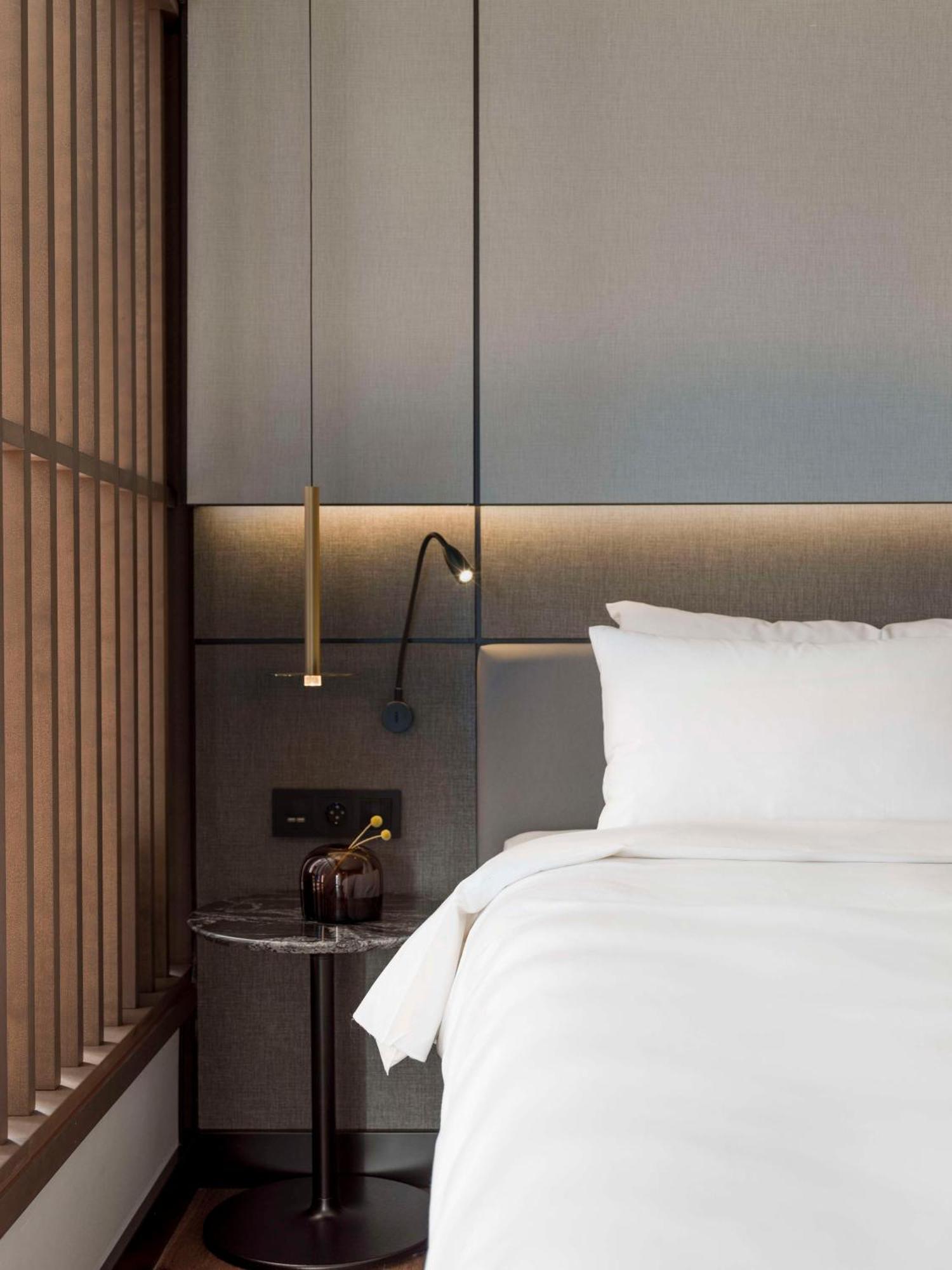 Radisson Blu Royal Viking Hotel, 4*