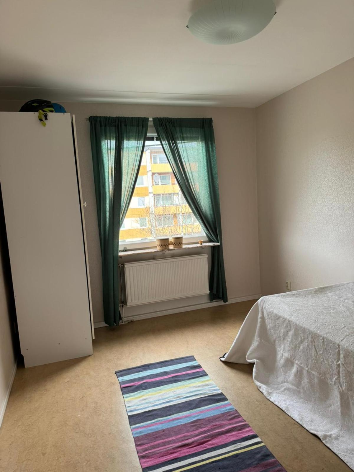2 Sovrum I En Del Av Laegenheten Homestay *