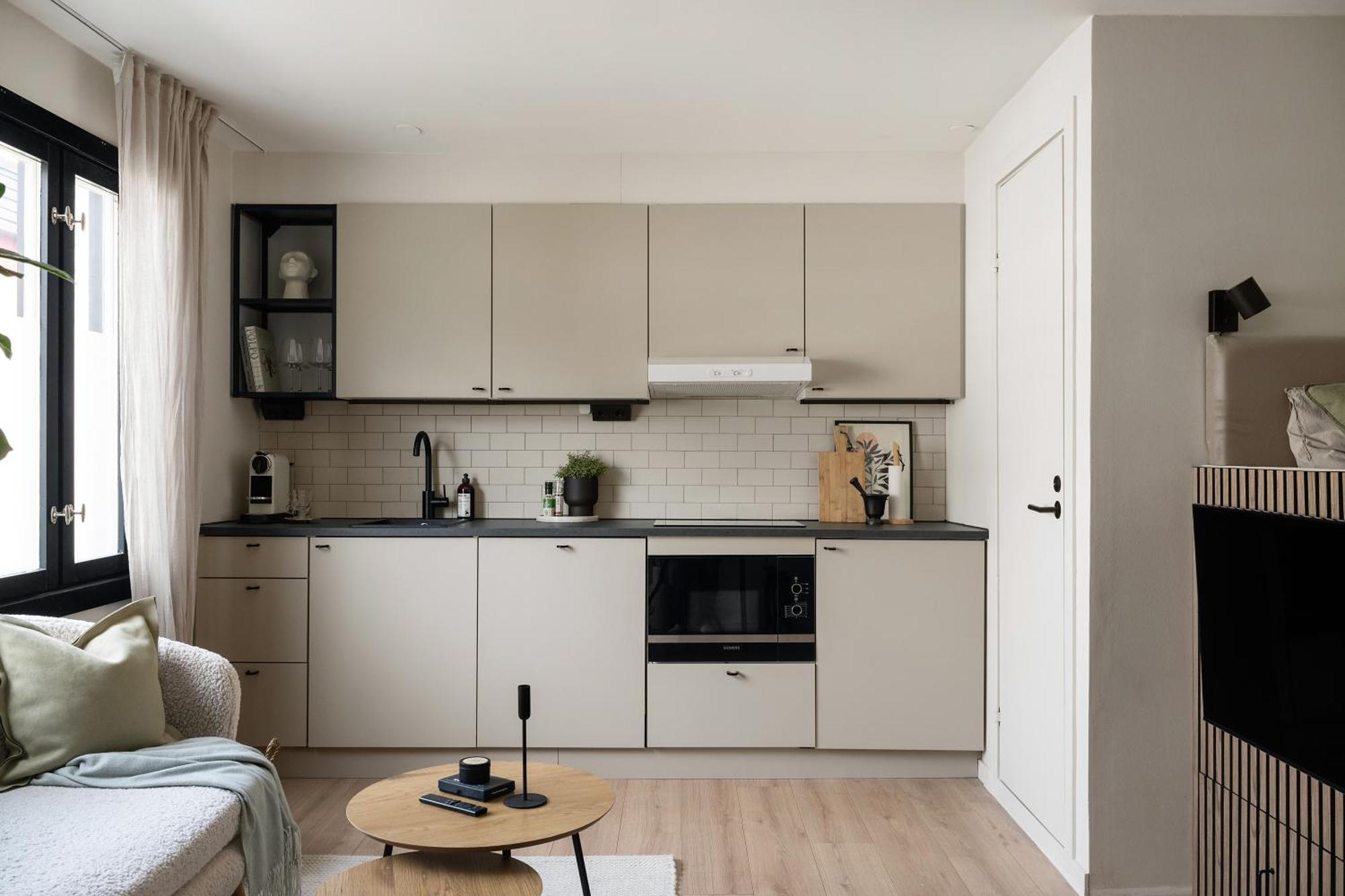 Away Apartment *