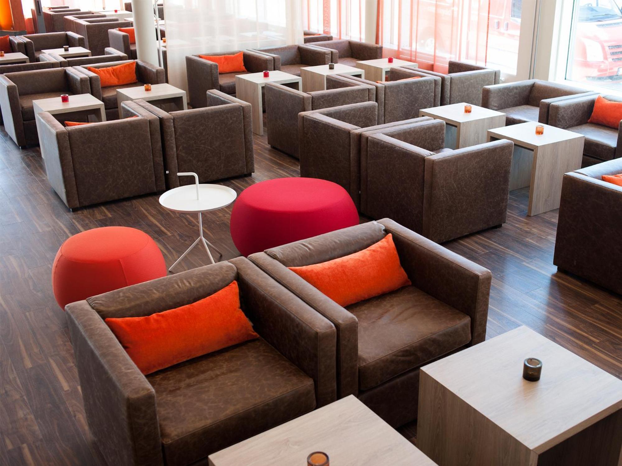 Hotel L Hammarby Sjoestad 3*