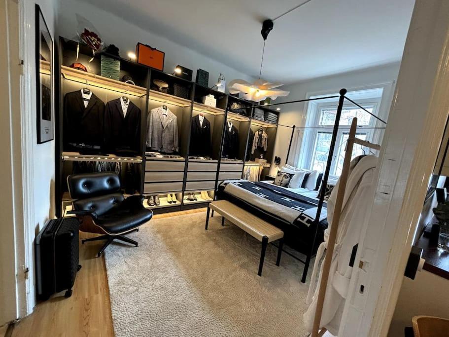 Urban Escape Apartment