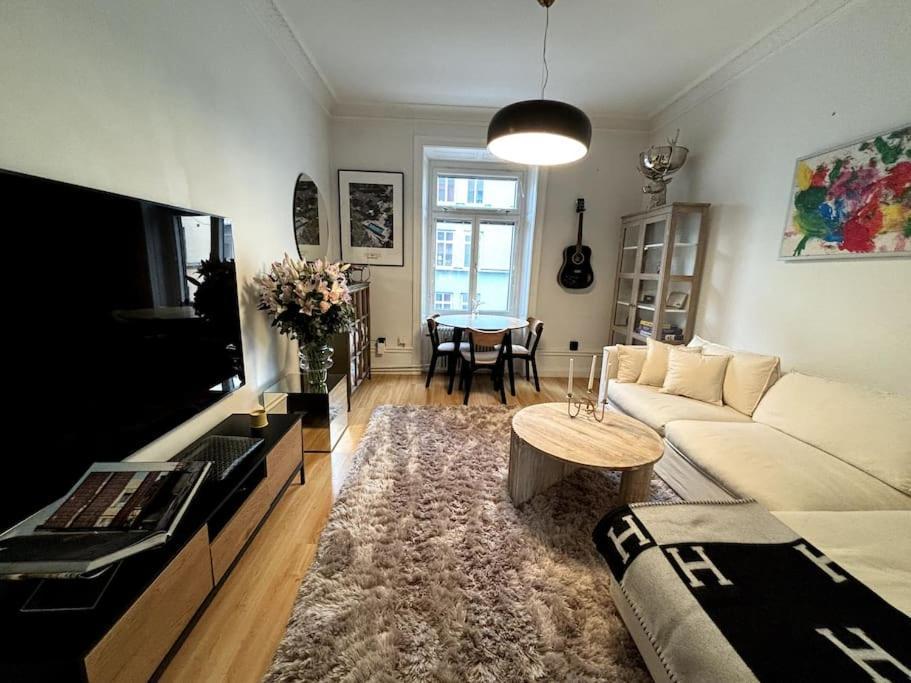 Urban Escape Apartment