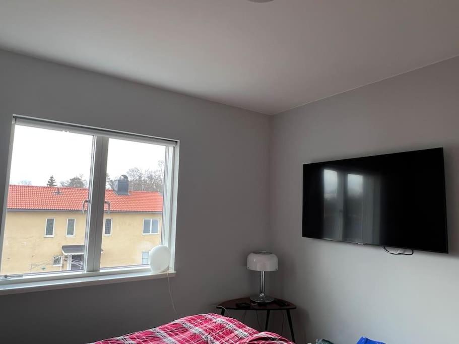 Spacious House Close To Nature And City. Villa